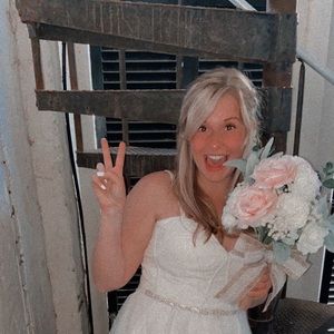 Meet your Posher, Chloe